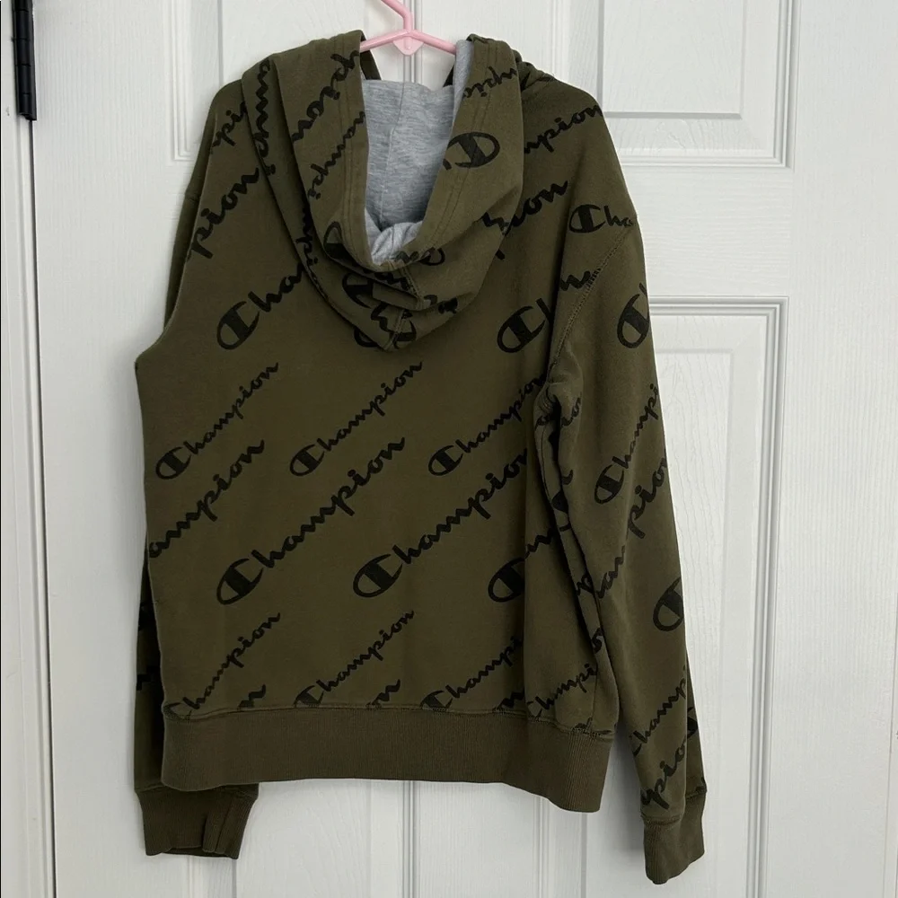 Champion Olive kids Hoodie size M